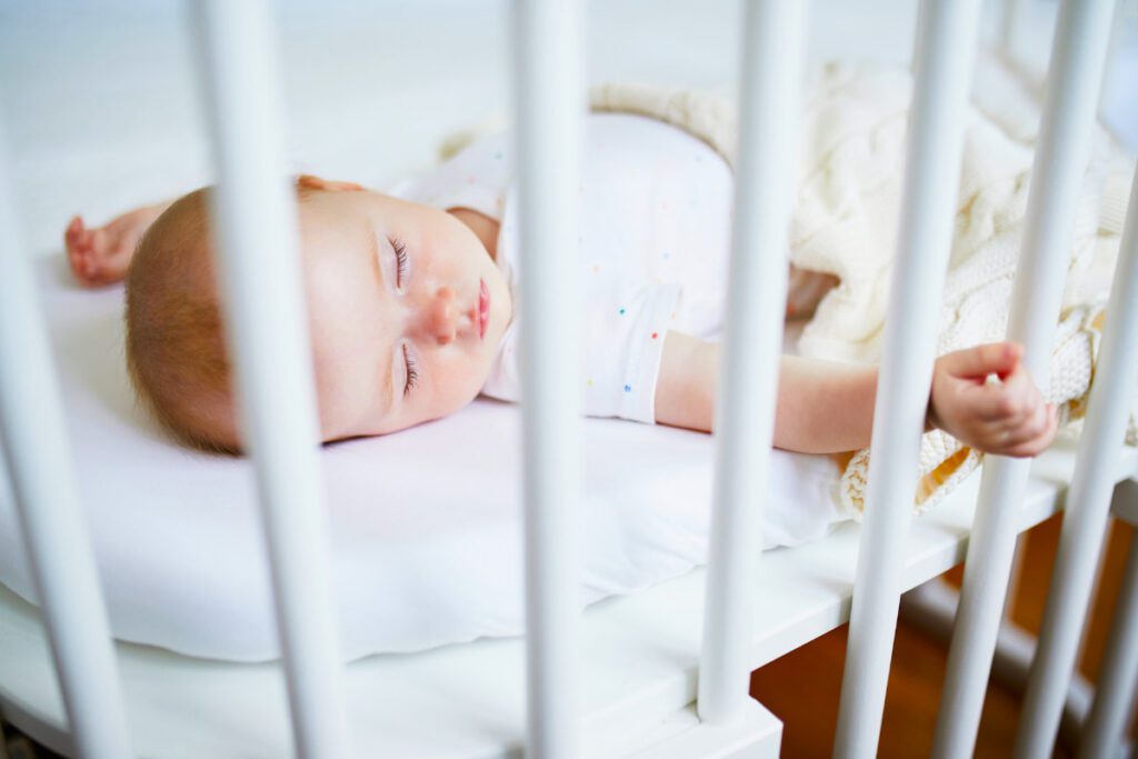 Co-Sleeping and Independent Sleeping, sleeping baby in crib