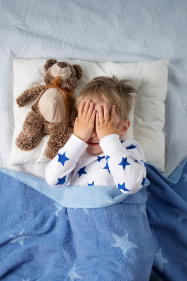 preschoolers sleep, a child is crying in the bed